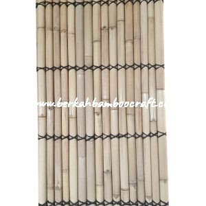 NATURAL BAMBOO FENCE